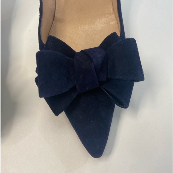 Manolo Blahnik Lisanewbo Suede Pump with Bow | Navy - Picture 8 of 8